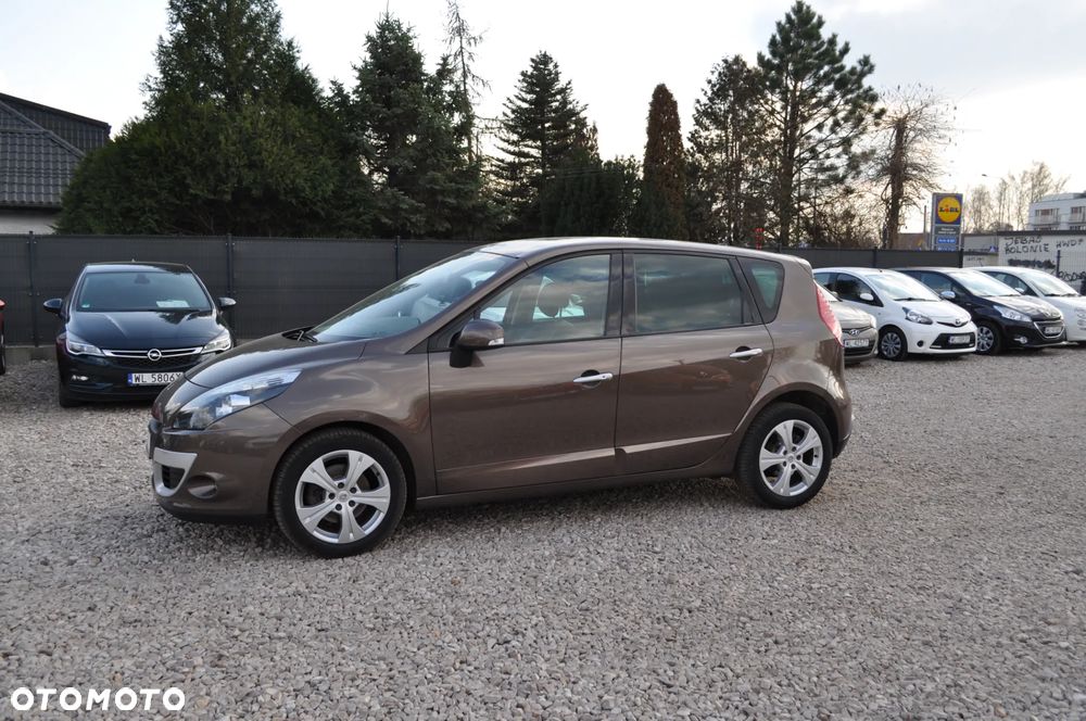Renault Scenic TCe 130 Dynamique - 11