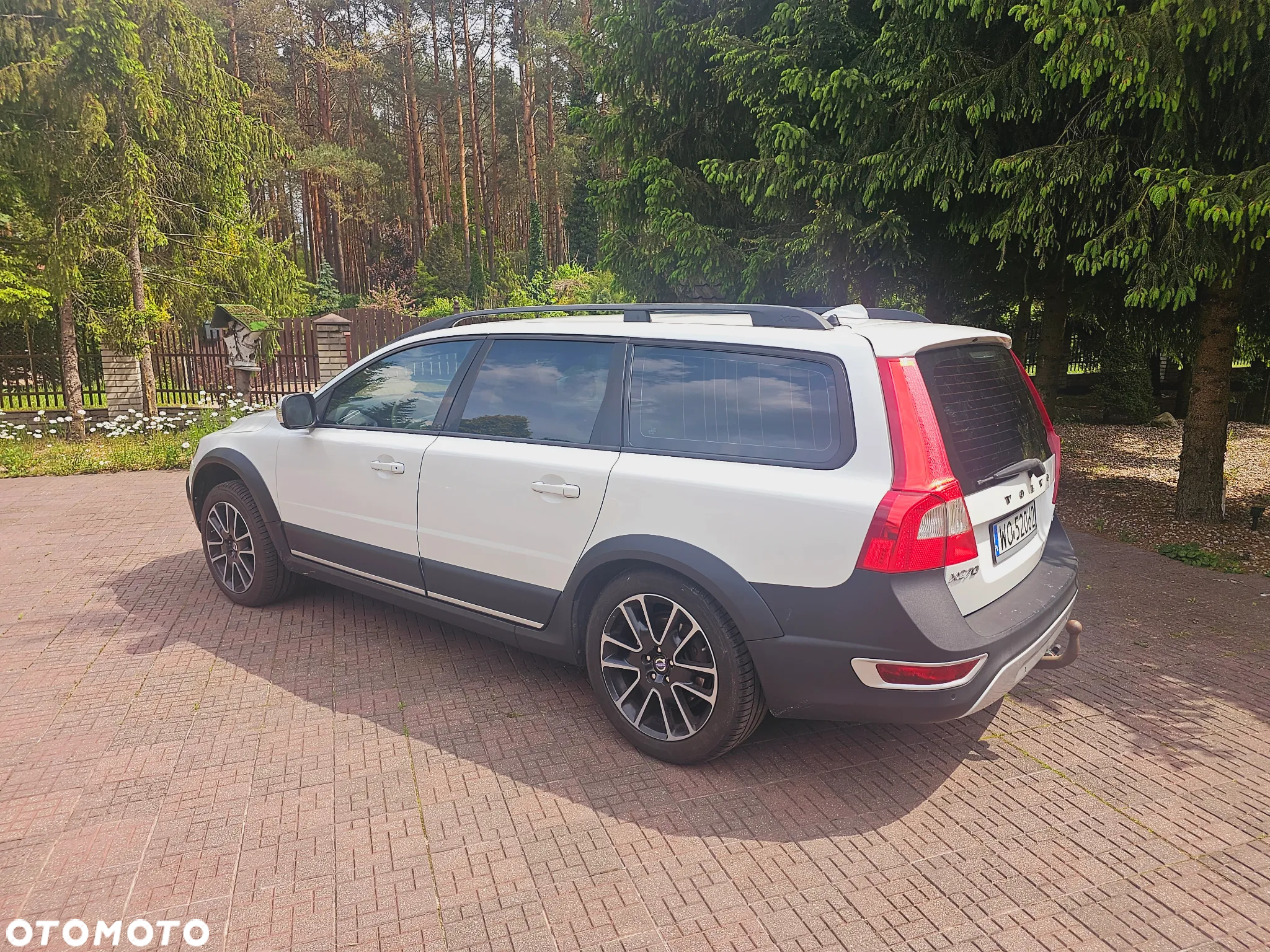 Volvo XC 70 3.2 AWD Momentum - 5