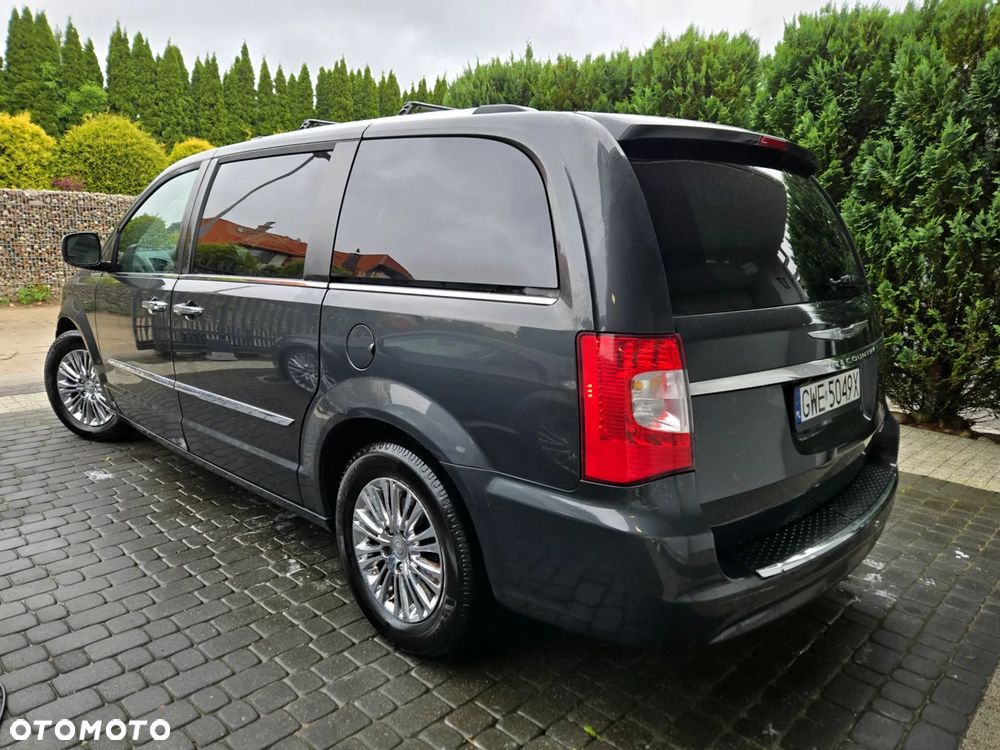 Chrysler Town & Country 3.6 Touring - 3