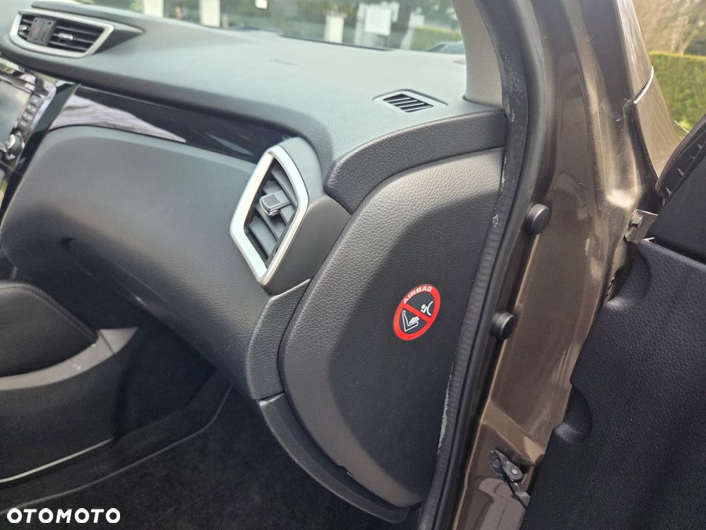 Nissan Qashqai 1.2 DIG-T Tekna+ - 18