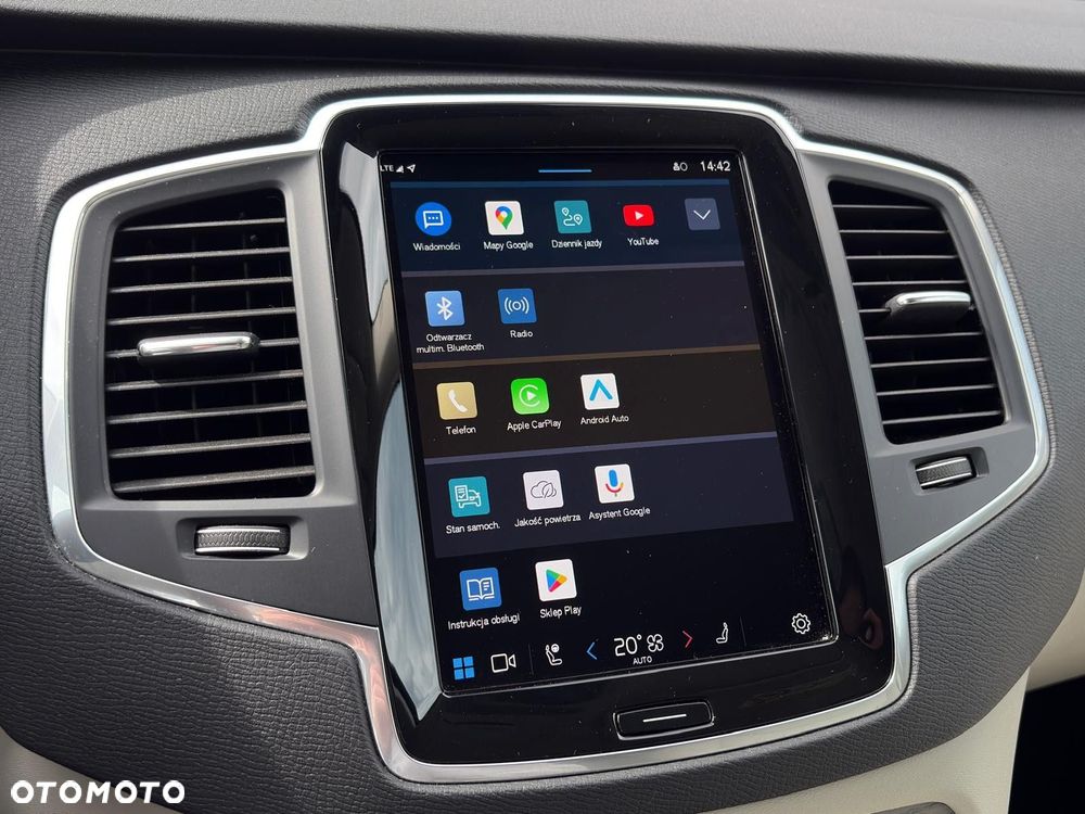 Volvo XC 90 - 25