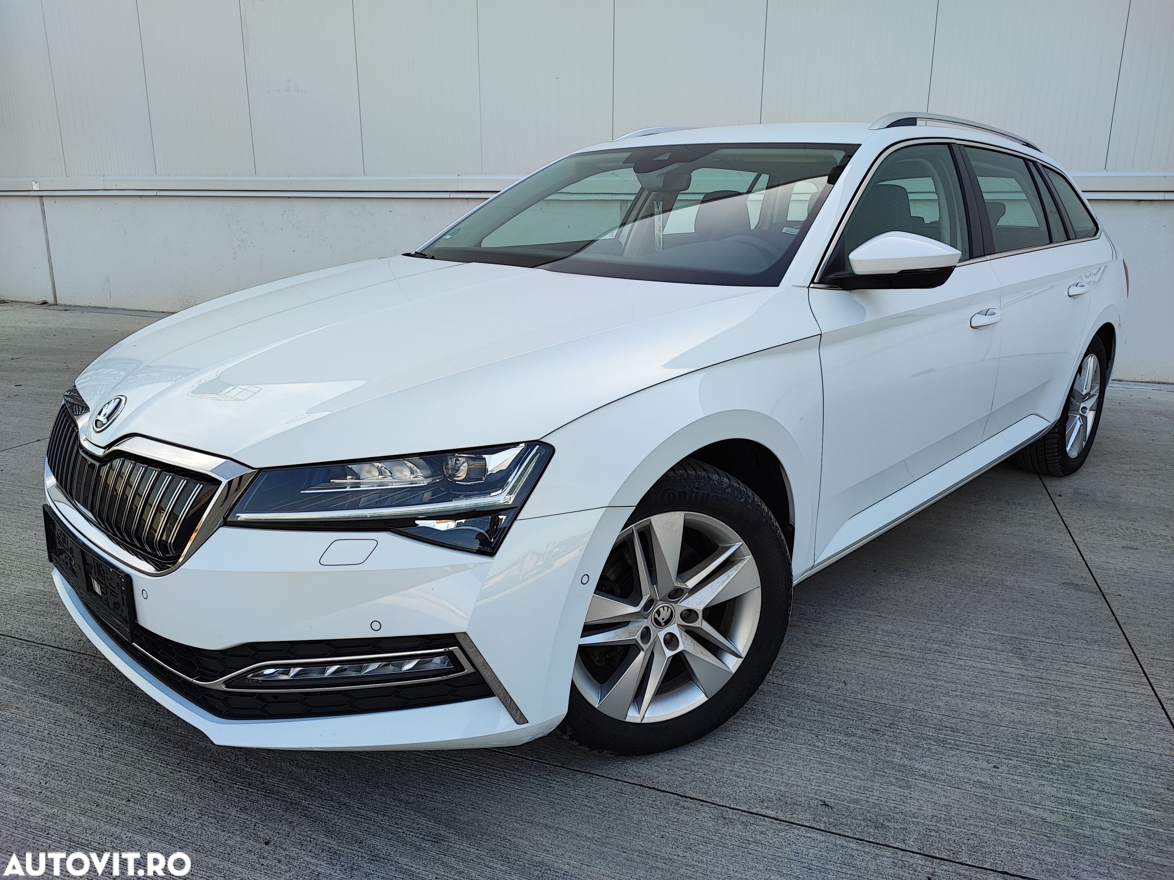 Skoda Superb Combi 1.4 TSI PHEV Style - 1