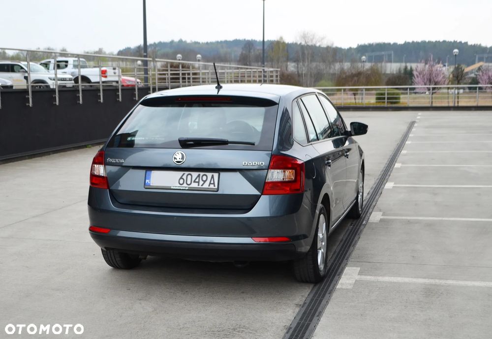 Skoda RAPID Spb 1.2 TSI Ambition - 21