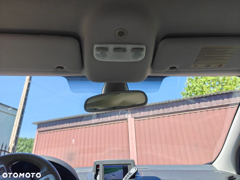 Renault Fluence 1.5 dCi Privilege - 9