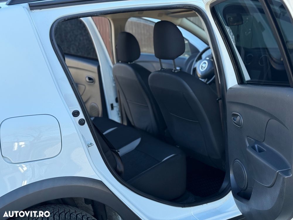 Dacia Sandero Stepway dCi 90 S&S Prestige - 8