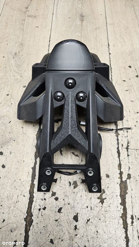 Uchwyt tablicy podświetlanie Yamaha T-Max 530 BC3-21629 - 6