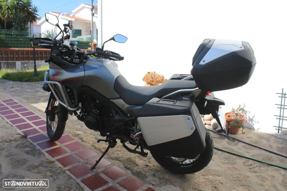 Honda Transalp RD16 (2023) - 5