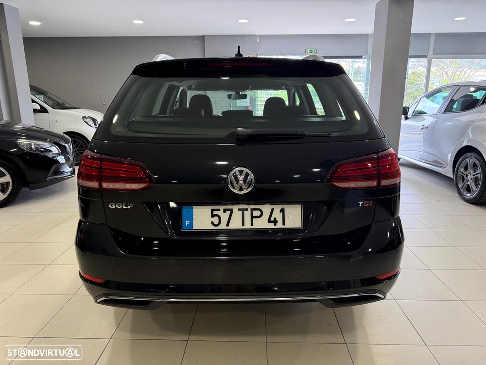 VW Golf Variant 1.6 TDi Confortline - 4