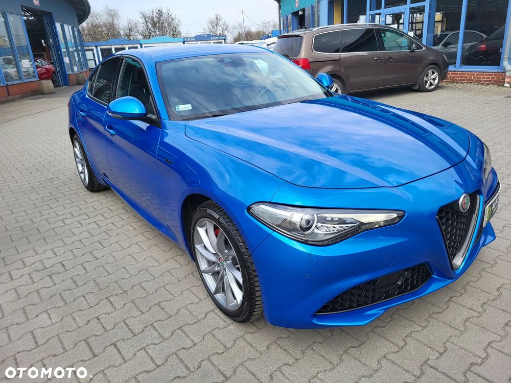 Alfa Romeo Giulia 2.0 Turbo Sprint - 2