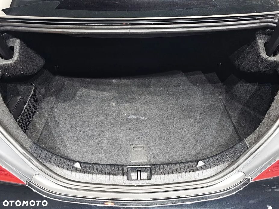 Mercedes-Benz CLA - 23