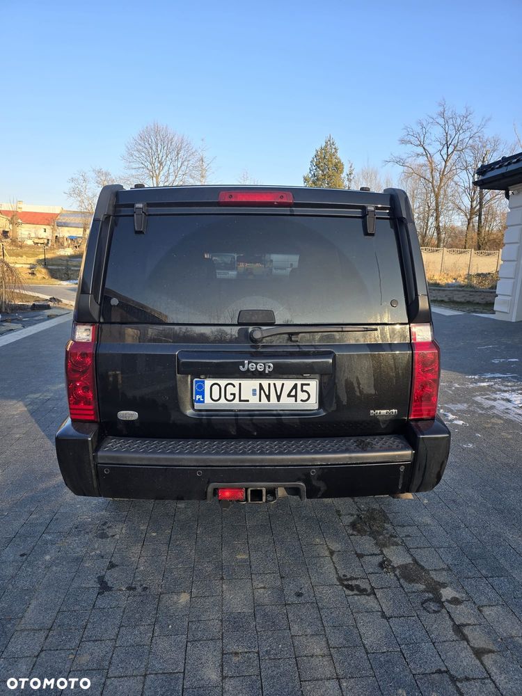 Jeep Commander - 4
