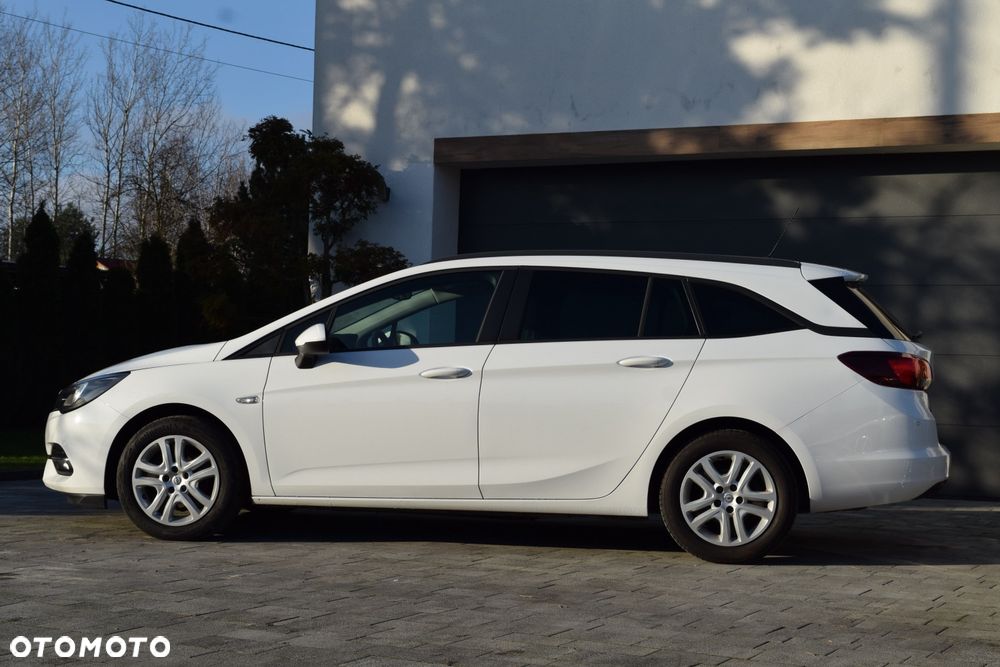 Opel Astra 1.2 T Elegance S&S - 6