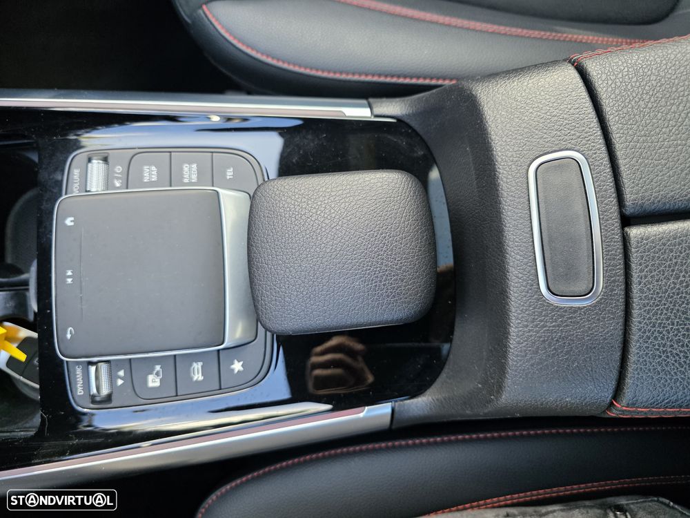 Mercedes-Benz GLA 250 e 8G-DCT AMG Line - 30