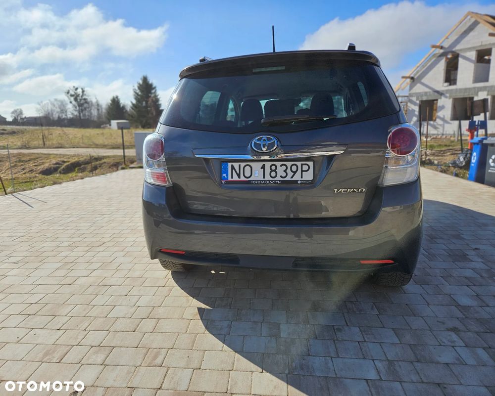 Toyota Verso 1.6 D-4D Prestige - 6