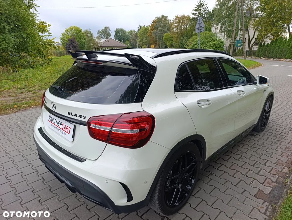 Mercedes-Benz GLA AMG 45 4-Matic - 4