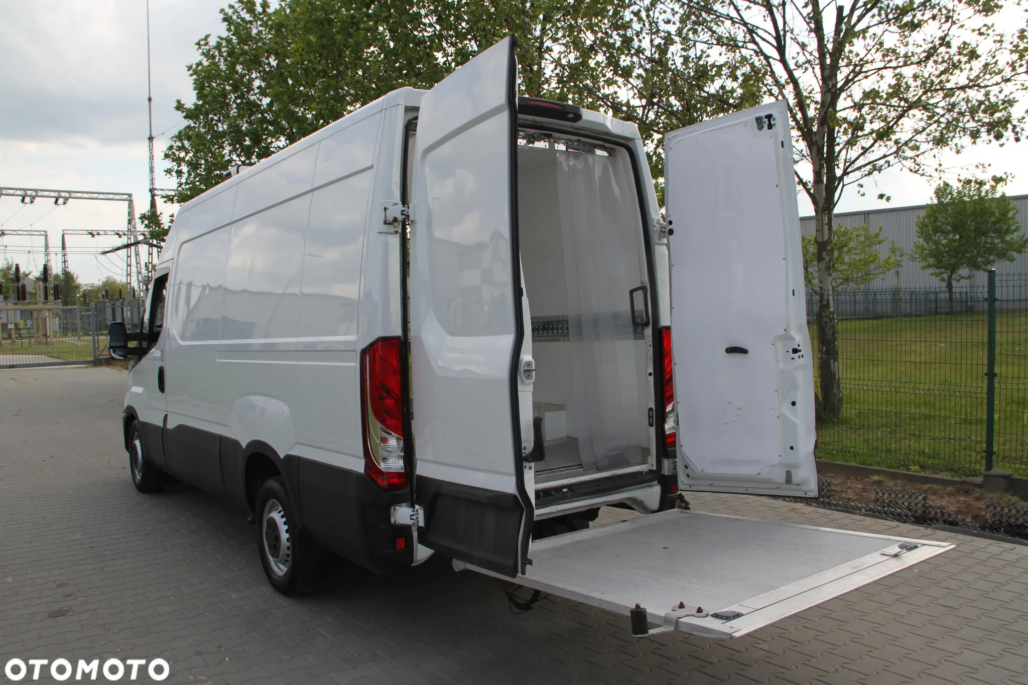 Iveco DAILY - 10