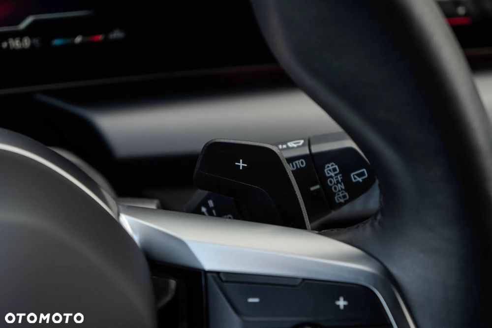 BMW Seria 1 120 - 27