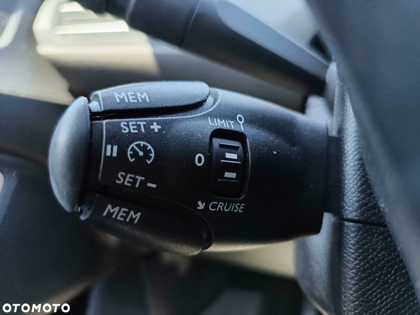 Peugeot 308 1.5 BlueHDi Active S&S - 22