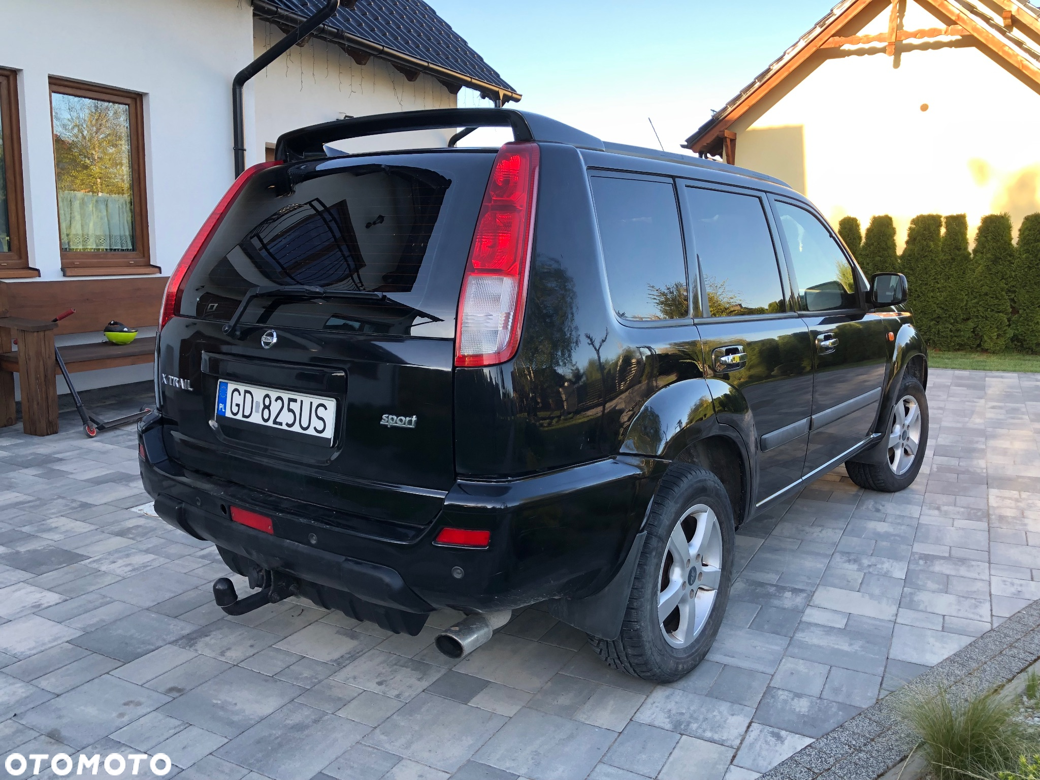 Nissan X-Trail 2.0 Sport - 2