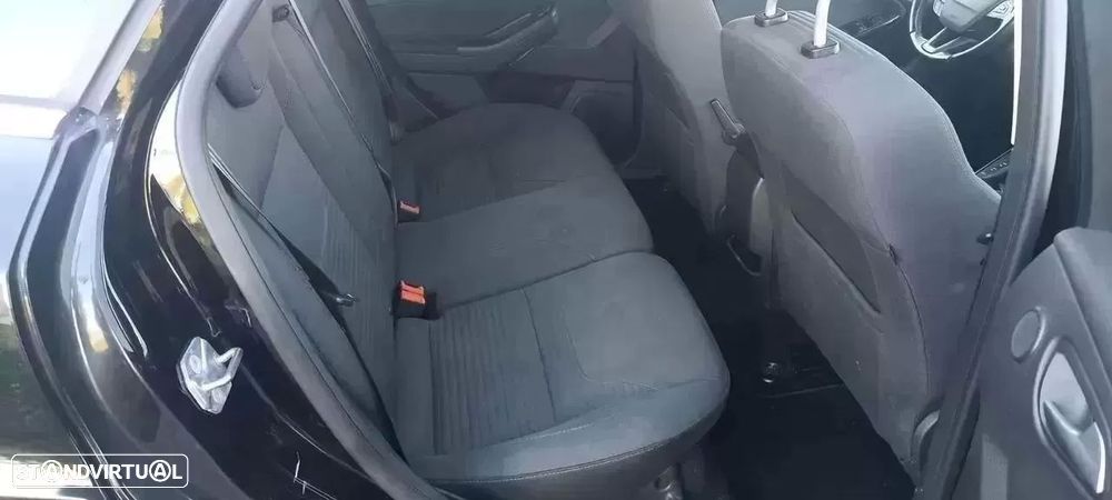 Ford Focus SW 1.5 TDCi Titanium - 8