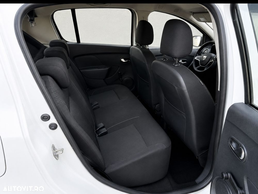 Dacia Sandero 0.9 TCe Laureate - 8