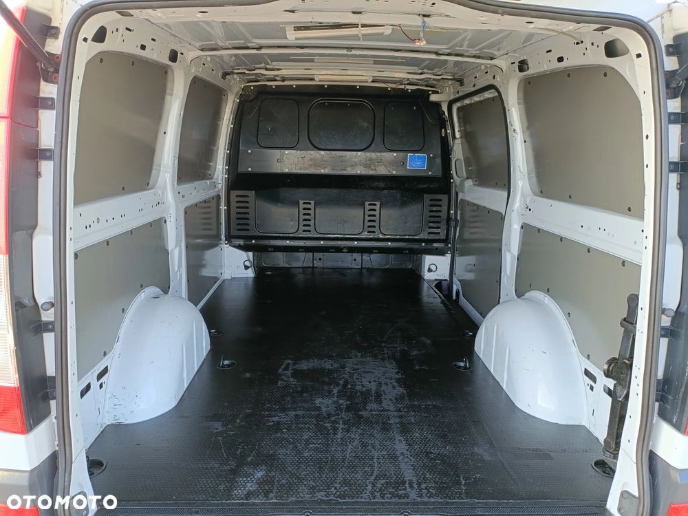 Mercedes-Benz Vito - 14