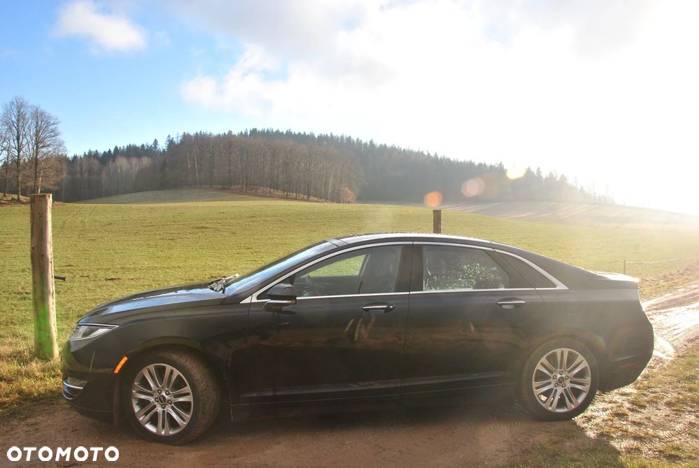 Lincoln MKZ - 7