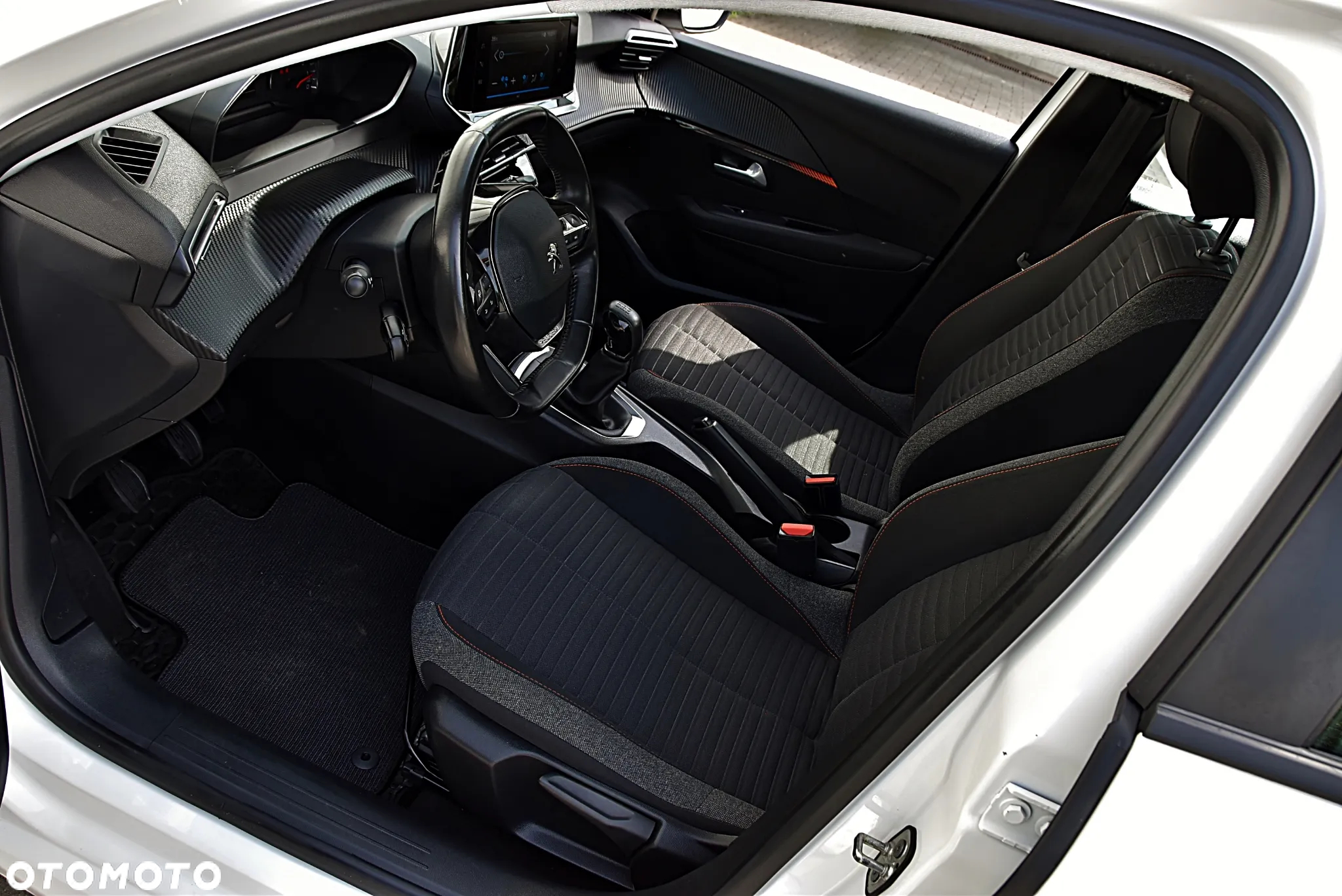 Peugeot 208 1.2 PureTech Active S&S - 15