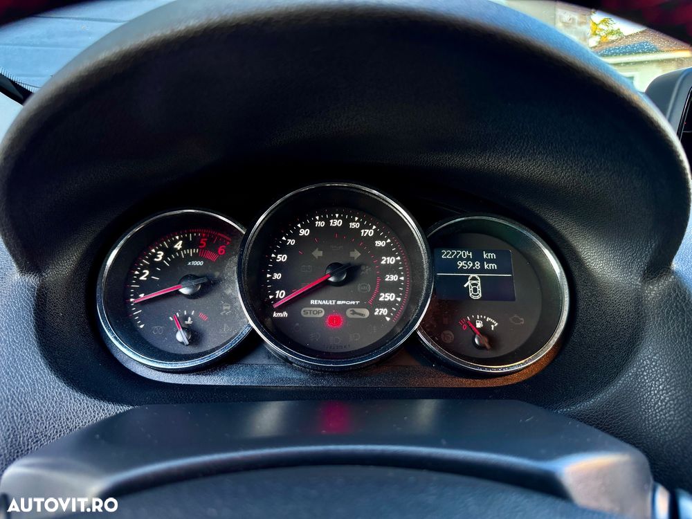 Renault Megane ENERGY dCi 110 GT LINE - 23