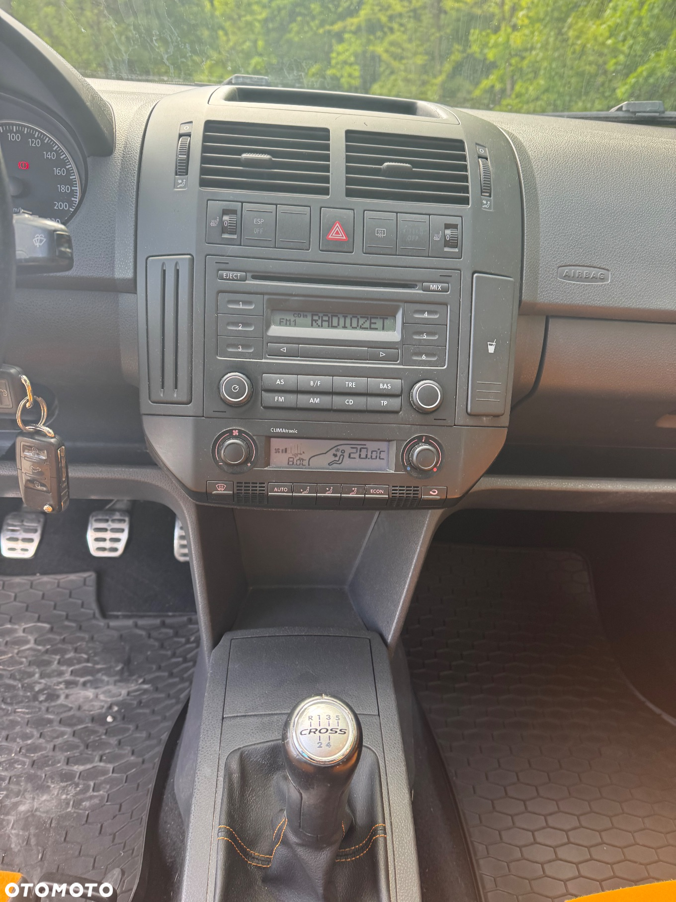 Volkswagen Polo Cross 1.6 - 26