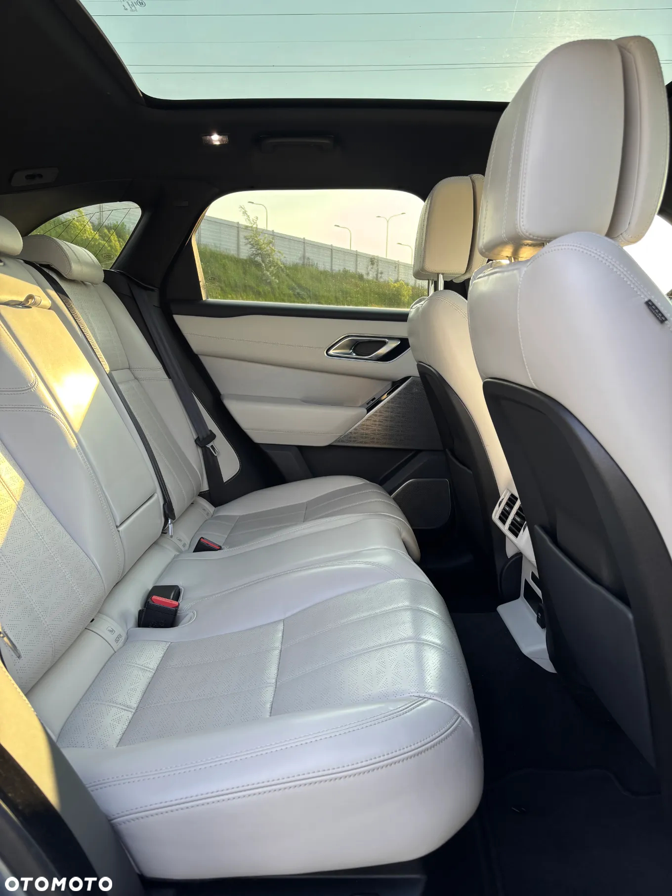 Land Rover Range Rover Velar 2.0 Si4 GPF HSE - 23