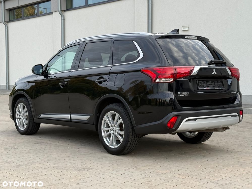Mitsubishi Outlander 2.0 2WD CVT Diamant Edition - 15