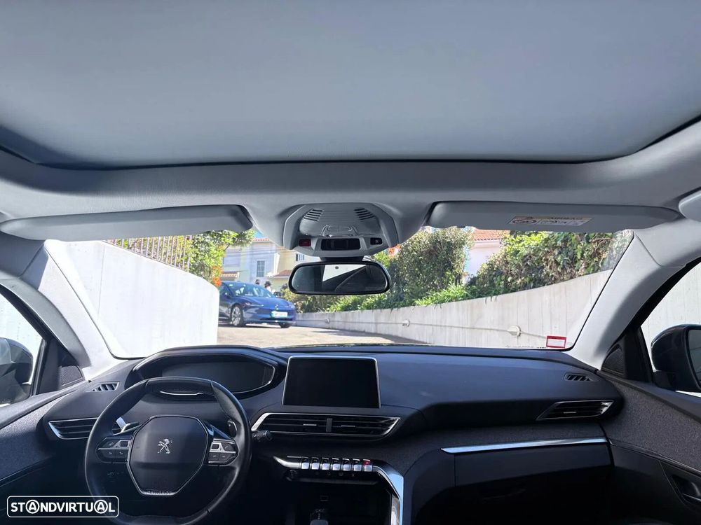 Peugeot 3008 1.2 PureTech Allure EAT8 - 34