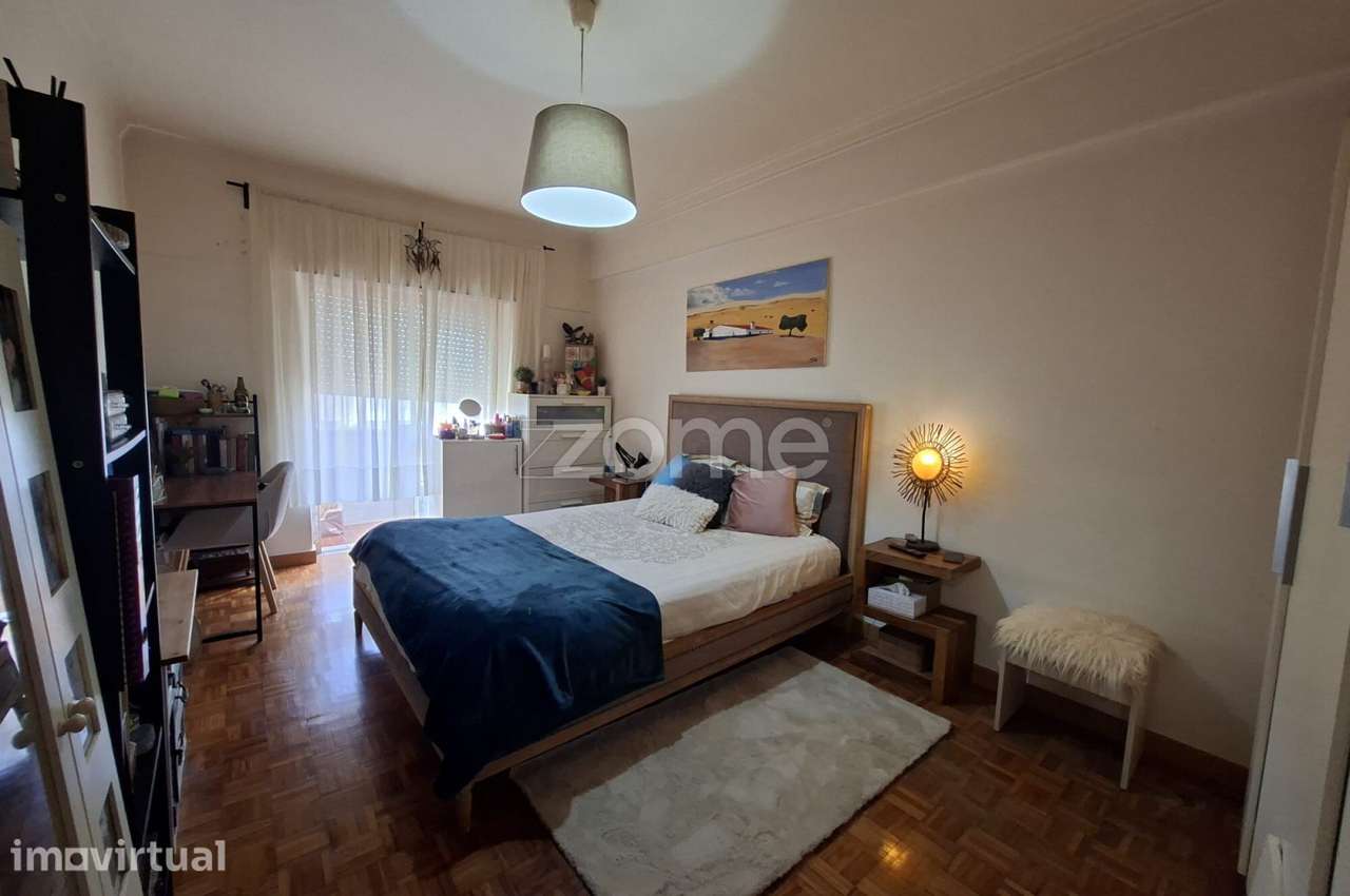 Apartamento T2 com Sótão e Garagem em Mem Martins – Sintra - Grande imagem: 4/19
