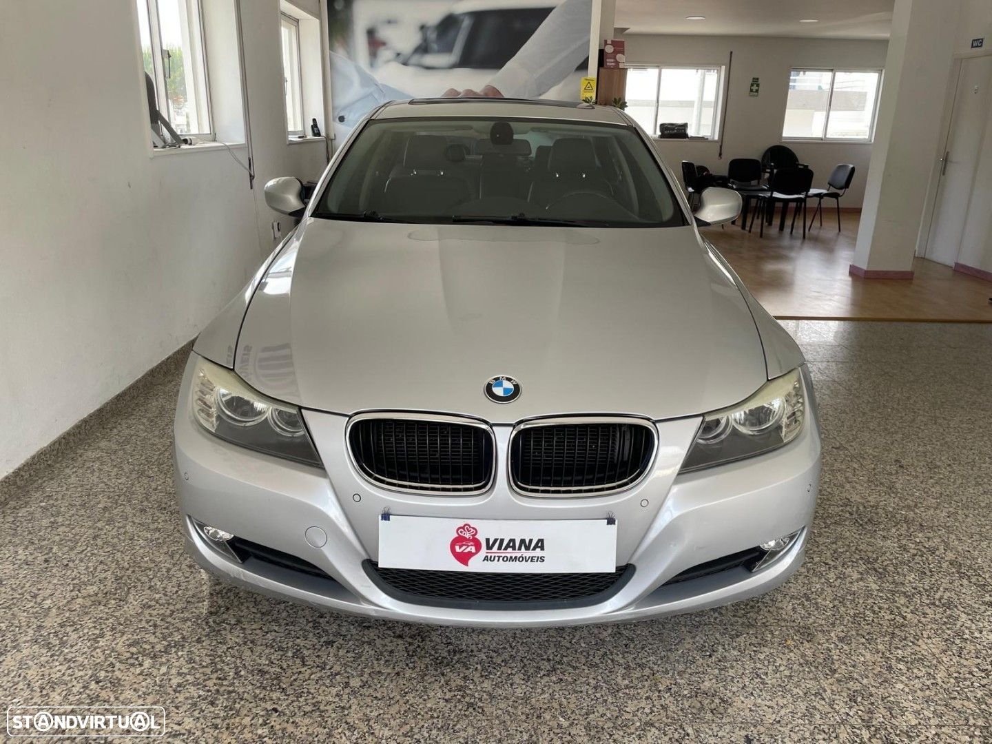 BMW 320 d EfficientDynamics Navigation - 14
