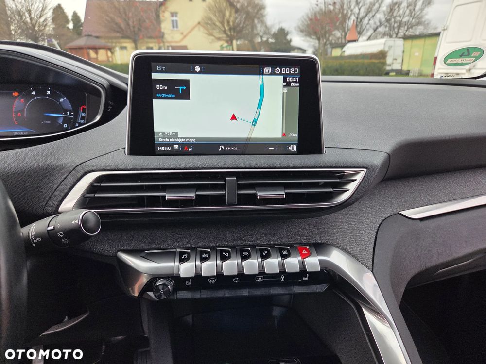 Peugeot 3008 1.5 BlueHDi Road Trip S&S - 18