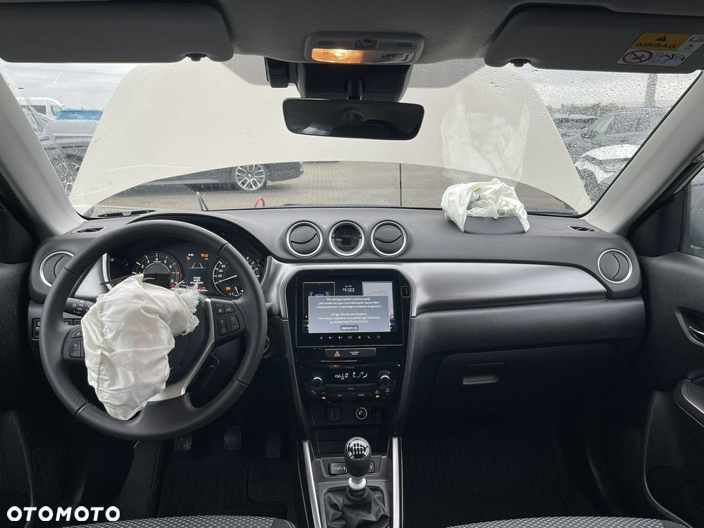 Suzuki Vitara - 10