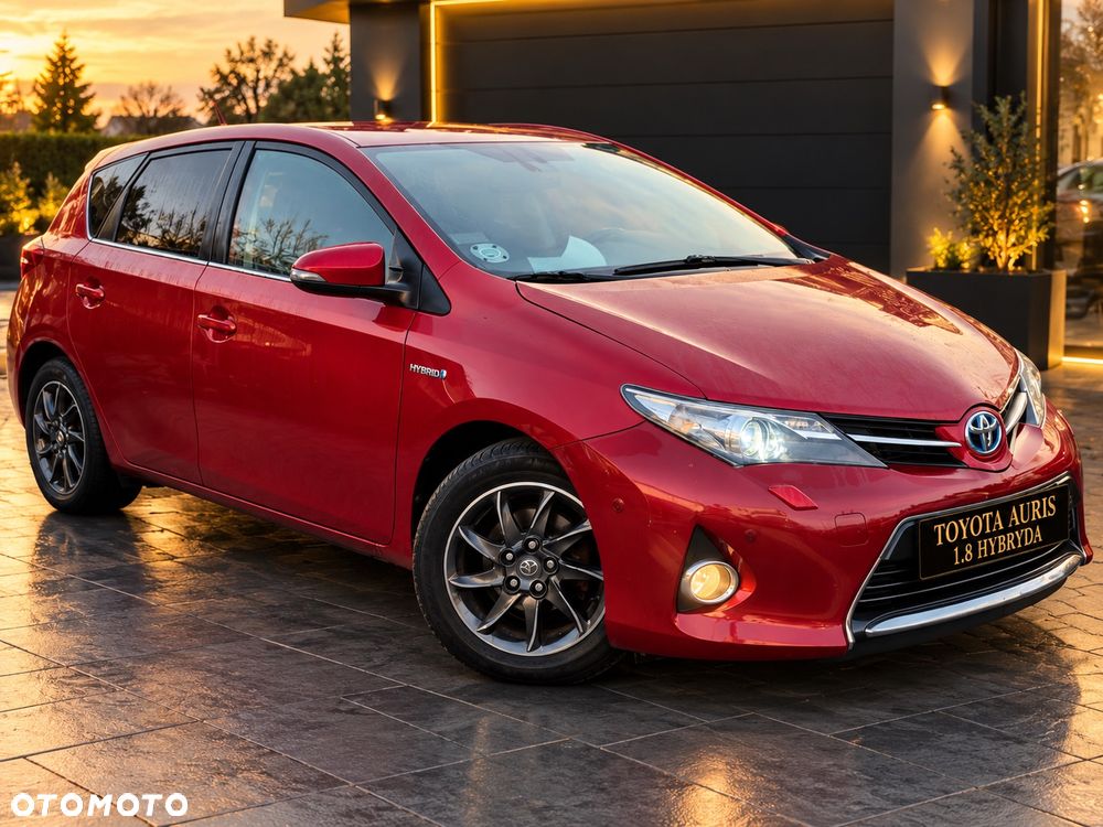 Toyota Auris 2015 photo 2