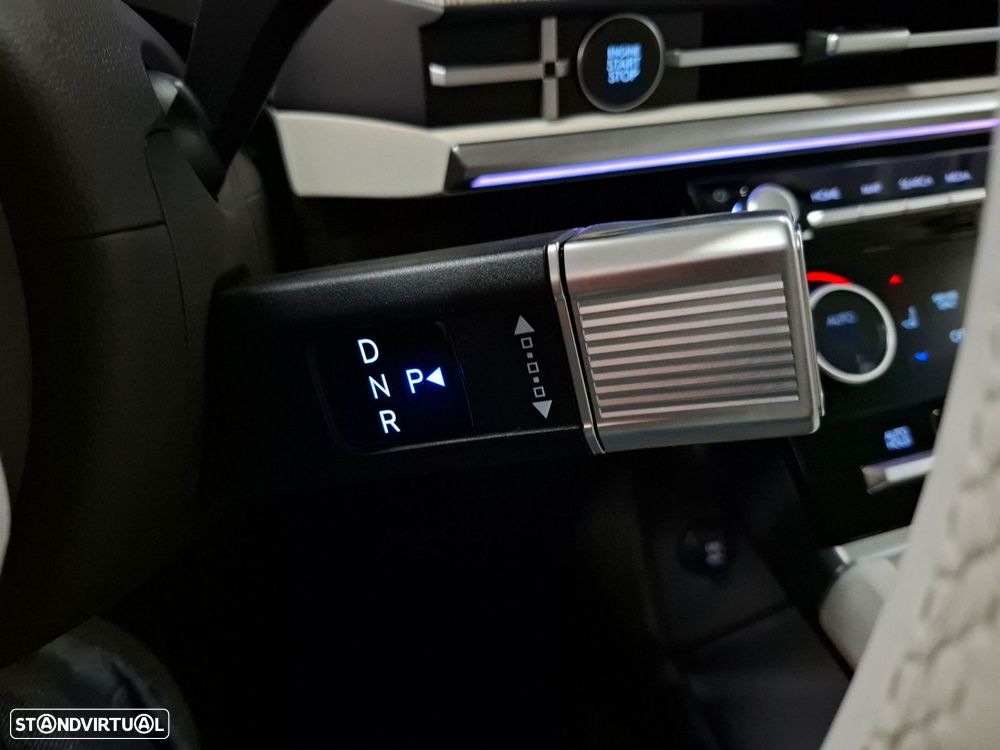 Hyundai Santa Fe 1.6 T-GDI PHEV Vanguard - 25