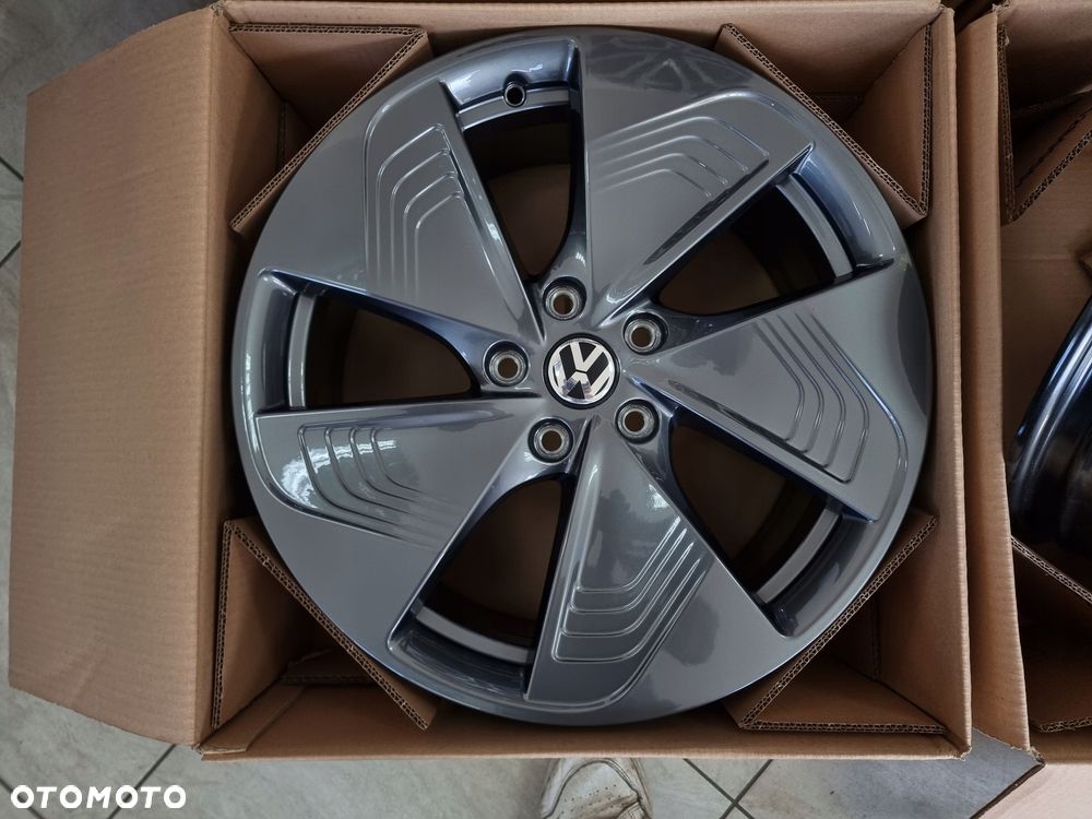 10E601025N Felgi Vw 18 5X112 Vw Golf 5 6 7 Id3 Jetta Touran - 4