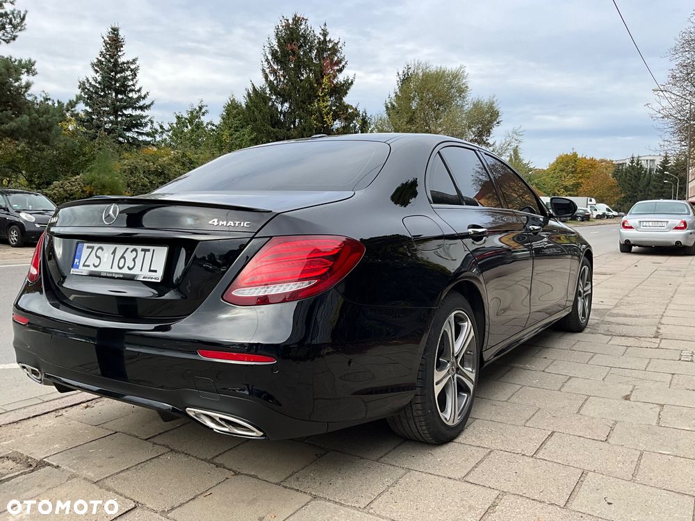 Mercedes-Benz Klasa E 300 9G-TRONIC - 4
