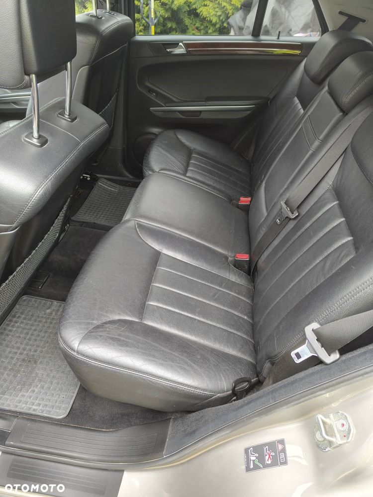 Mercedes-Benz ML 500 7G-TRONIC - 7