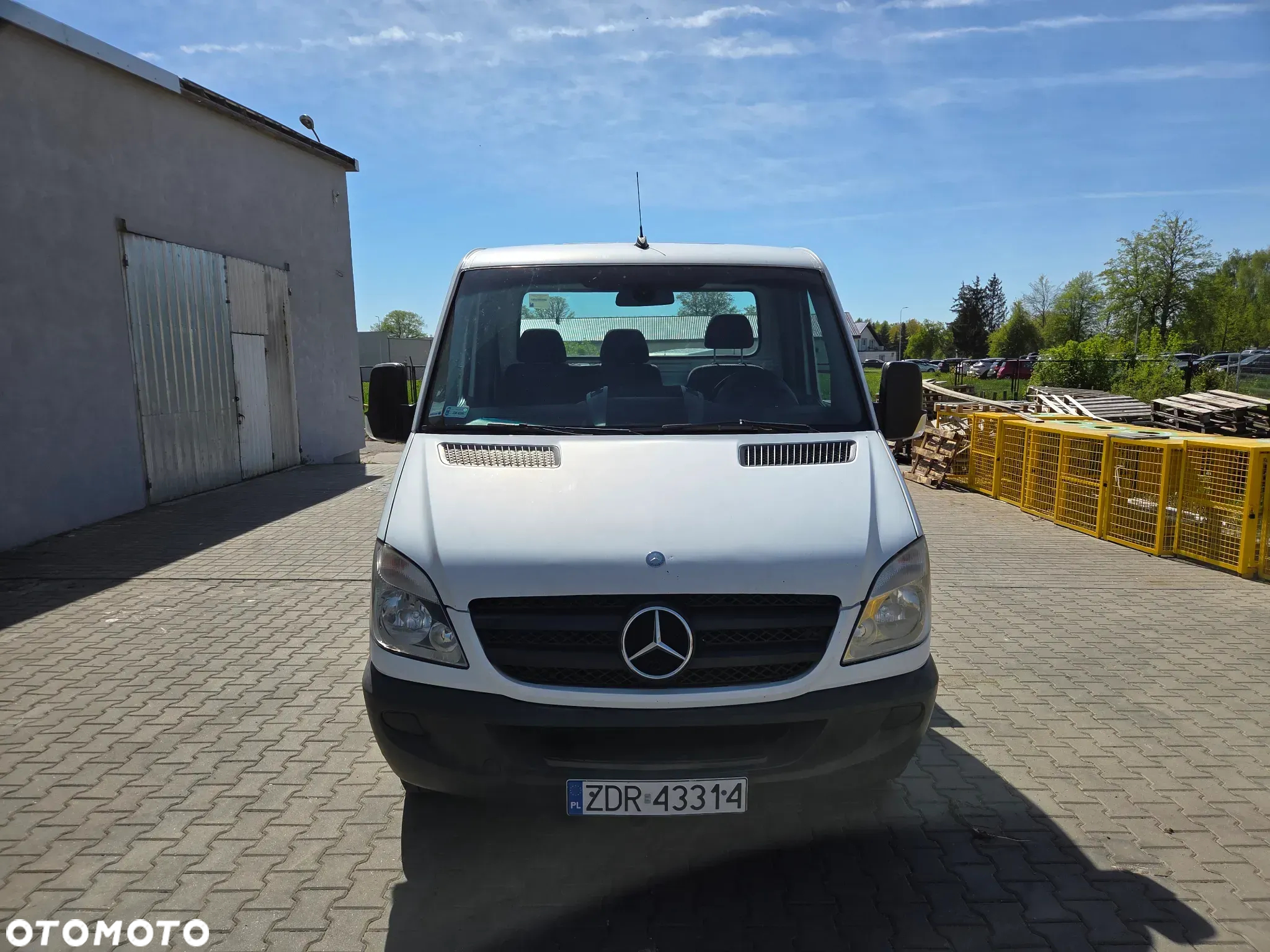 Mercedes-Benz Sprinter - 3