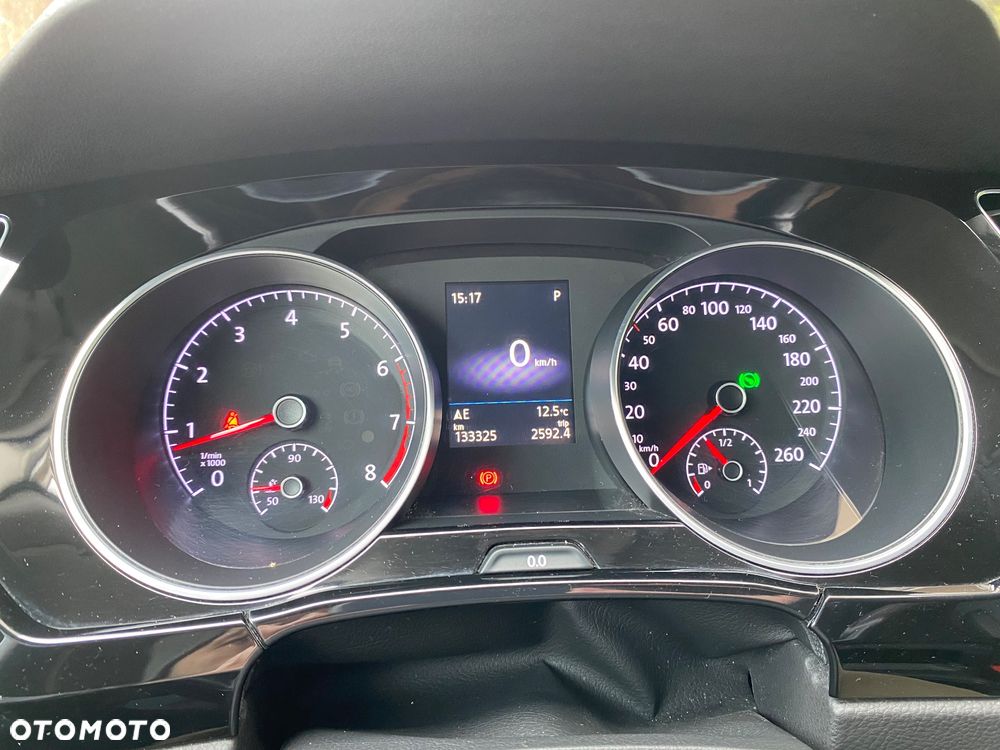 Volkswagen Touran 1.5 TSI EVO Highline DSG - 16