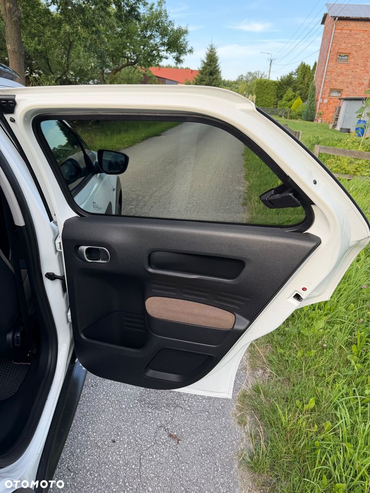 Citroën C4 Cactus 1.2 PureTech Shine - 21