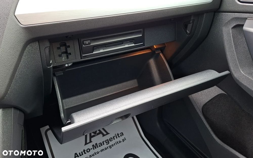 Volkswagen Tiguan 2.0 TDI SCR Elegance - 31