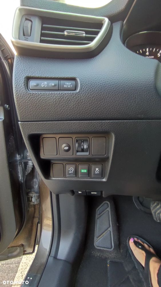 Nissan Qashqai 1.2 DIG-T Acenta Xtronic EU6 - 19