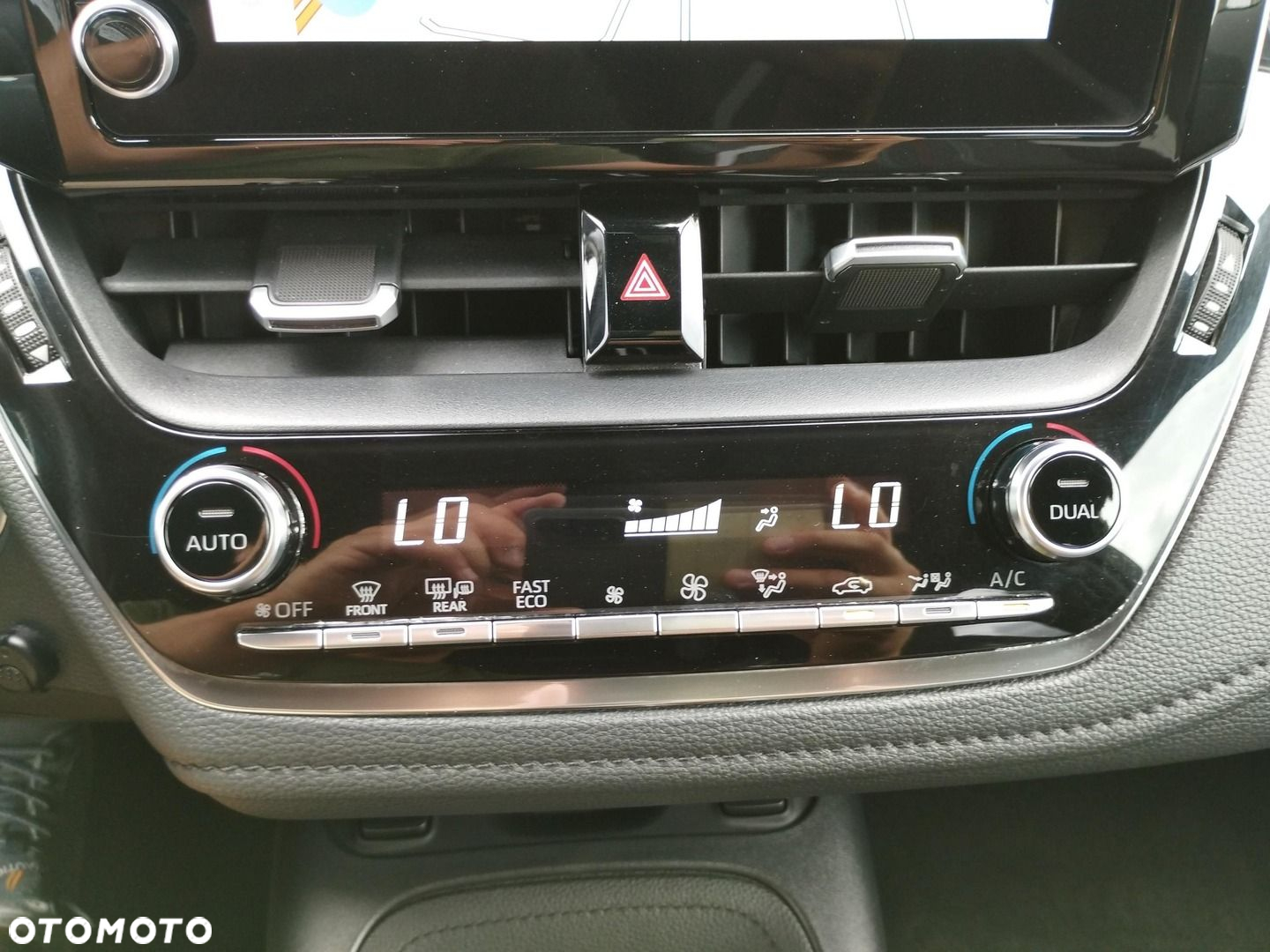 Toyota Corolla - 23