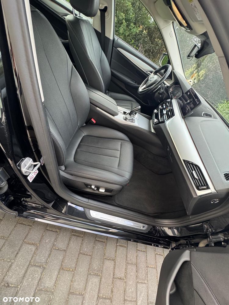 BMW Seria 5 520d xDrive Business Edition - 11