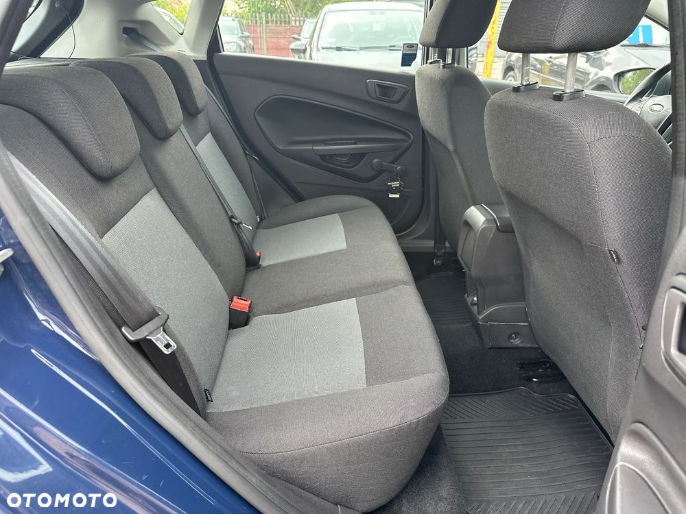 Ford Fiesta - 29